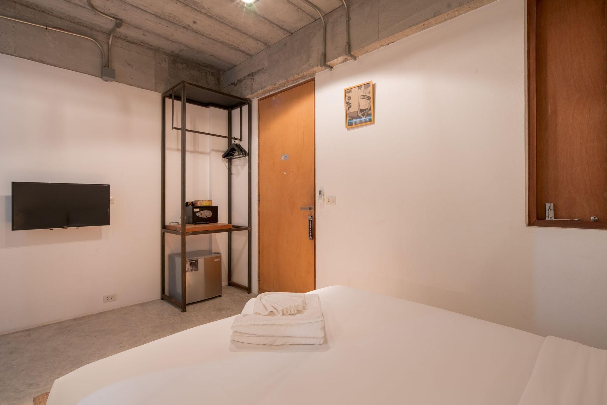 Ella Bed Bed and Breakfast Patong Εξωτερικό φωτογραφία